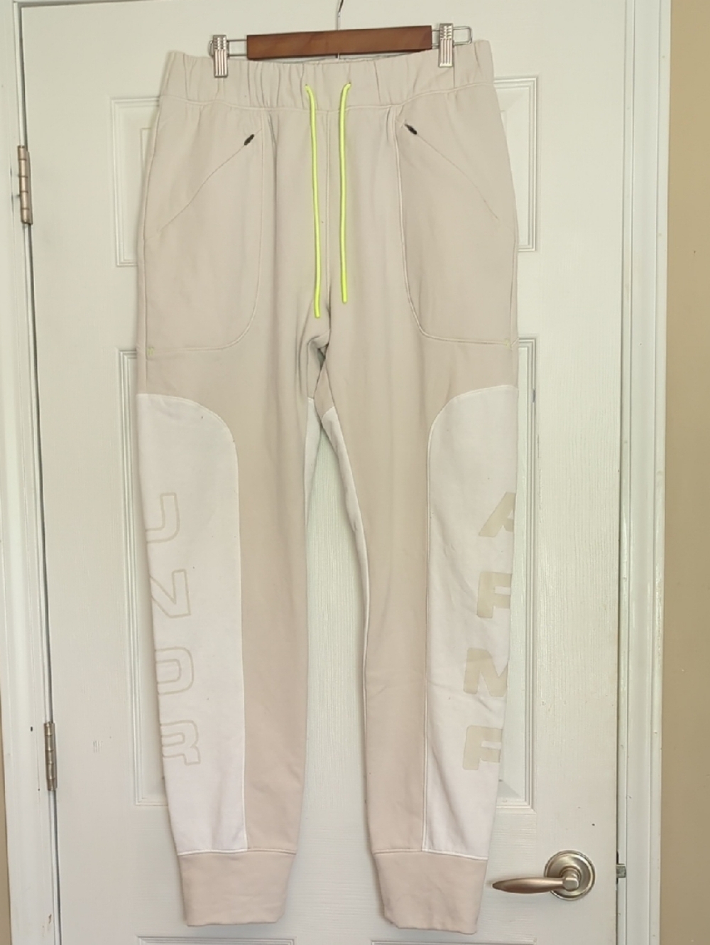 UA Light Beige With Cream Joggers with Drawstring